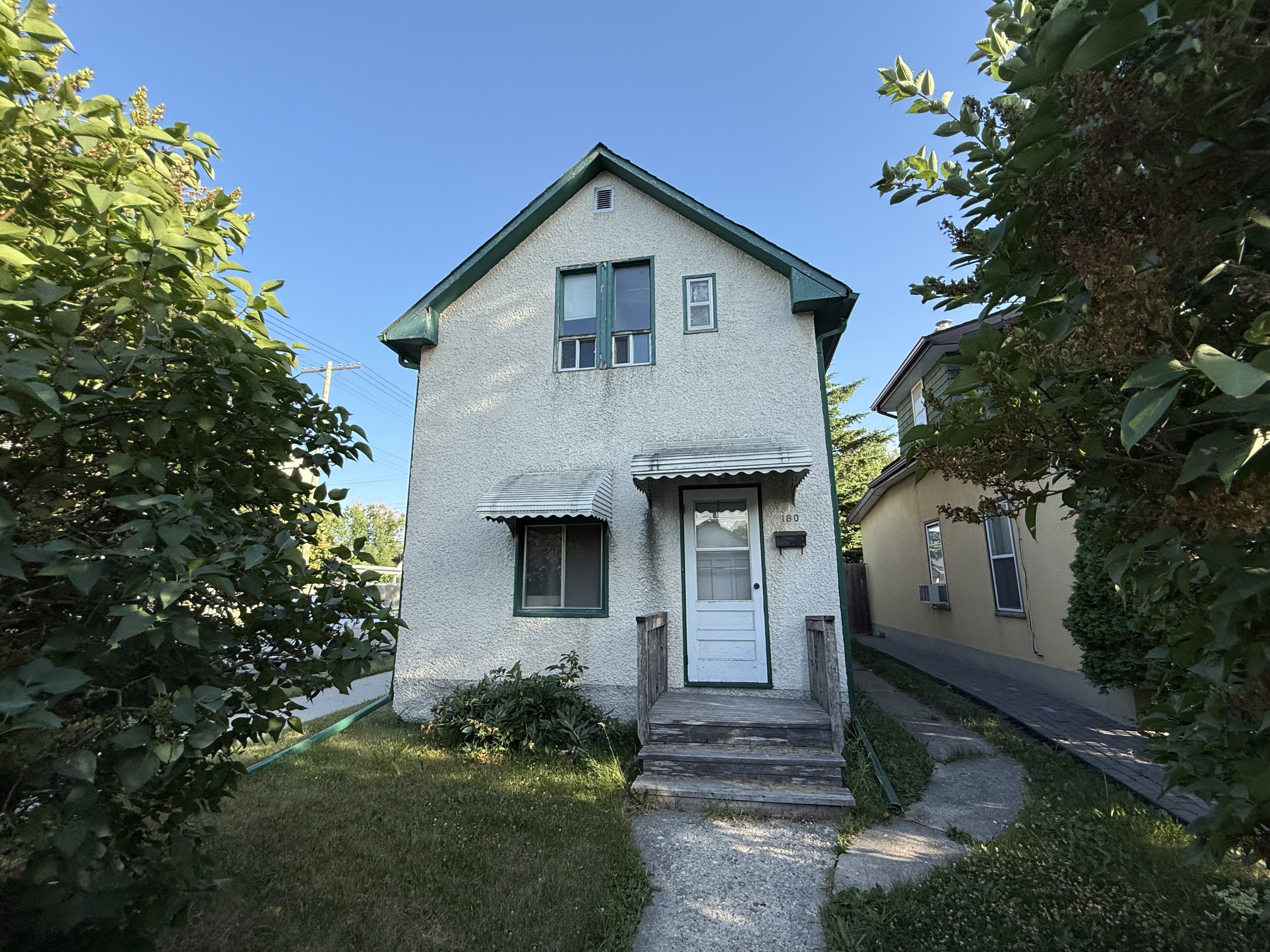 180 Bertrand Street